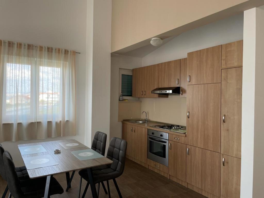 Apartments Vukovic Podstrana Esterno foto