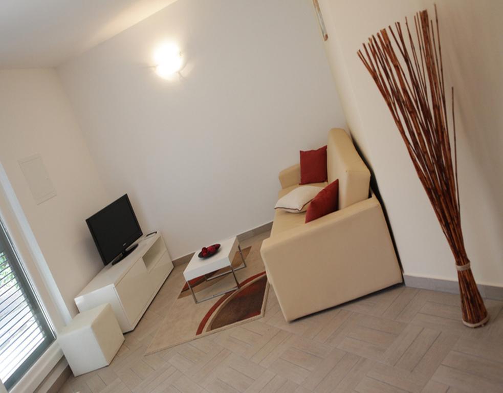 Apartments Vukovic Podstrana Esterno foto